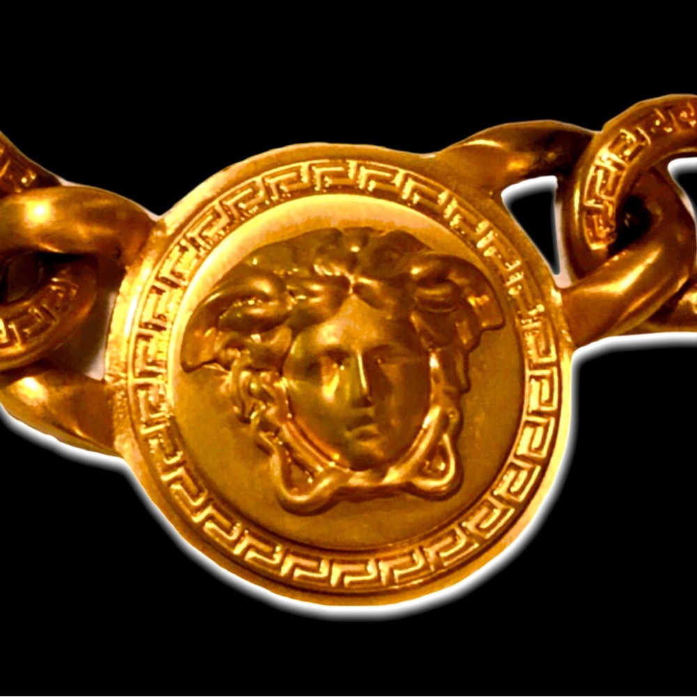 Versace XL Medusa Medallion Gold Chain Link Necklace - Picture 4 of 16